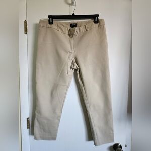 Liz Claiborne Classic Emma Beige Straight-Leg Dress Capris